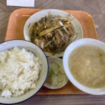 三浦食堂 - 鶏肉炒め定食650円