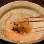 鈴田式 - 北海道の牡丹海老 蕪の摺り流しと柑橘のジュレを合わせて