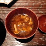 鈴田式 - 滑子の赤出汁