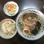 自家製うどん ちず屋 - 