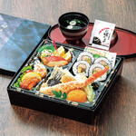 Shokado Bento (boxed lunch) “Fumaki”