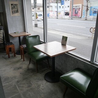 MOUNT COFFEE Stand_2