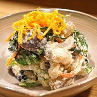 うなぎ 目白ぞろ芽 - 法蓮草の白和え
