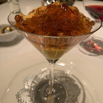 ル・マノアール・ダスティン - スペシャリティ　人参のムースコンソメのジュレ雲丹添え