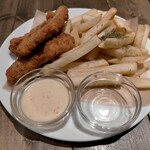 folk burgers&beers - チキンチップス600円