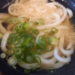 うどん おかだ - かけ小(240円)