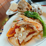 ステーキ・洋食のTANTO屋 - 鯛と魚介のポワレ