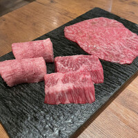 焼肉うしごろ 西麻布本店 - 
