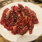 Akamaru - 黒毛和牛赤丸カルビ１０４５円✖️2人前