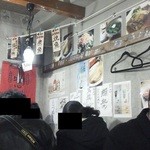 魚屋はちまき - 201301　はちまき　店内（店内奥、右手）