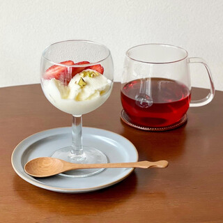 珈琲と白ワイン tent_1