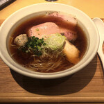 ラーメン 普通 - 煮干醤油ラーメン