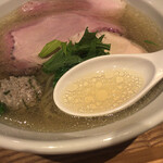 ラーメン 普通 - 貝出汁塩ラーメン