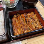 うなぎ金箱 - ツヤツヤふんわりうなぎ