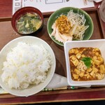 Kozara Kicchin Kokoro - 日替り定食（タラ白子入り麻婆豆腐とよだれ鶏）