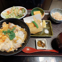 名古屋コーチン・旬菜 一鳳 金山本店 - 
