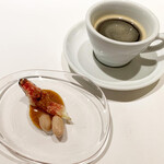 ウシマル - • Dinnerコース 12800円
      コーヒーまたは紅茶