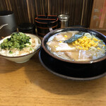 Ichirou - 高菜ご飯セット。ご飯結構あります。