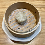 八幡麻婆 雅 - ジャンボ焼売(1個180円)