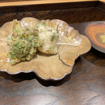 日本料理みつはし - ふぐ白子、新じゃが芋、ふきの唐の揚物