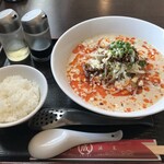 中国酒家　成 - 担々麺(胡麻醤油味)