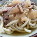 谷本うどん - 甘みのある大根！