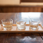 Kura + Soba Naka Ya - 季節の酒3種飲み比べ