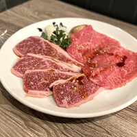 焼肉&手打ち冷麺 二郎 KANAYAMA - 本日の赤身(マルシン、マエバラ)