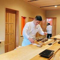 鮨 十兵衛 - さあ、これから始まる美食の宴