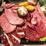 黒毛和牛焼肉 新宿肉善 - 