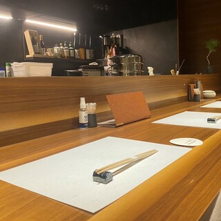 １～５席のカウンター