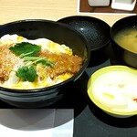 Matsunoya - ロースかつ丼＋お新香