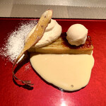 エクアトゥール - 安寧芋のミルクレープ