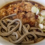 一〇そば - 太蕎麦・表情。