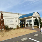 パティスリー＆ブーランジェリー ラ・パルム・ドール - 外観