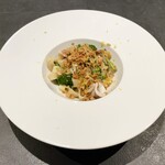 三和 - イカと菜の花のトレネッテ