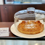 パティスリー＆ブーランジェリー ラ・パルム・ドール - エダムチーズタルト