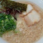 長浜ラーメン一撃 - こってり濃い味ラーメン