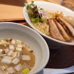 らぁ麺 胡心房 - 
