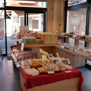 御菓子司 角八本店_2