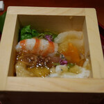 銀座 しのはら - 菜の花・たいら貝・
                                白魚・車エビ・ほっき貝
                                ・蛍烏賊のジュレ掛け