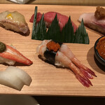 すし萬 - 何度見てもまた食べたくなります～雲丹といくら最高