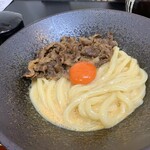 極楽うどん TKU - 肉釜玉うどん
