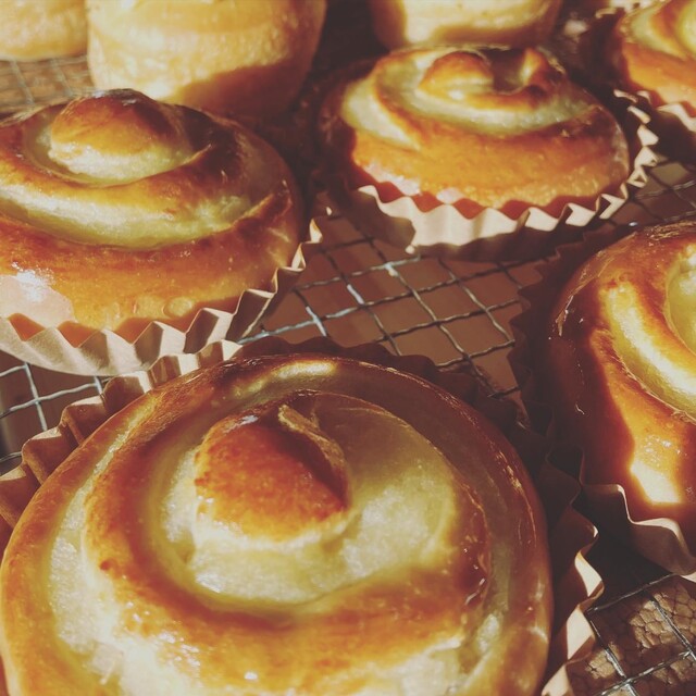 プチラパン×ヒゲラパン （Petit Lapin × Hige Lapin） - 佐土原/パン