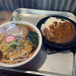 醤油屋本店・別館 おとん食堂 - 