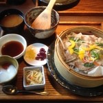 大地の台所 恵み - 黒豚のせいろ蒸し
