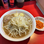 千里眼 -  ラーメン 麺100g ニンニク・ショウガ・カラアゲ別皿で 780円