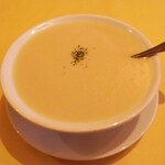 レストランMOMO - じゃがいもとキャベツのスープ