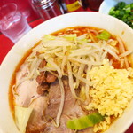 ラーメン二郎 - ラーメン半分＋ニンニク多め＋青ネギＳＫ