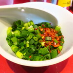 ラーメン二郎 - 待ってる間にカスタマイズ♪